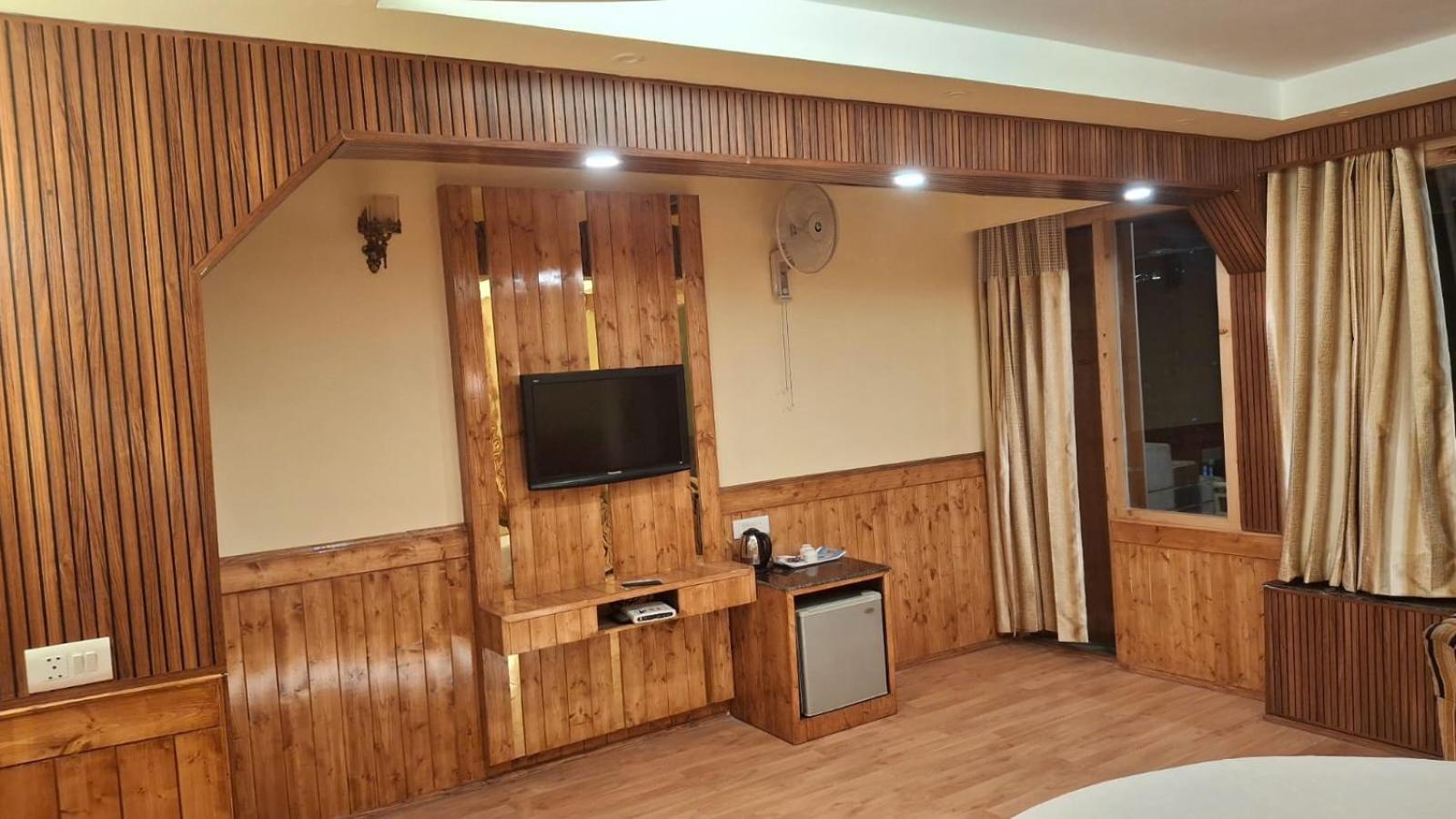 Hotel Glacier Resort Manali  Bagian luar foto